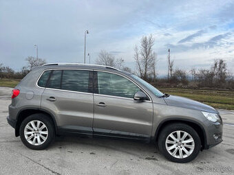Volkswagen Tiguan 2.0 TDI DSG 4x4 sport r.v 2009 top