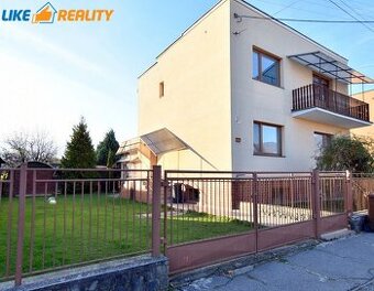 Rodinný dom s priestranným pozemkom 1044 m² Priekopa