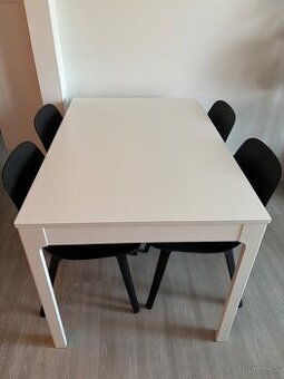 Jedálenský stôl IKEA EKEDALEN