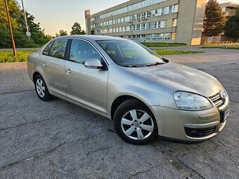 Predám VW Jetta,1.6 benzín, 75 kw