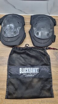 Predám kolenačky Blackhawk