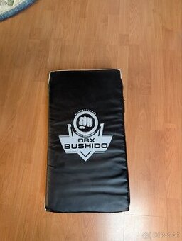 Boxovacie mma lapy (veľký štít plus lapy na ruky)