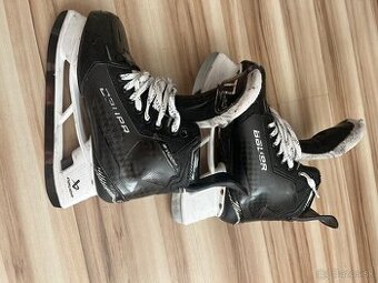 BAUER SUPREME SHADOW korčule