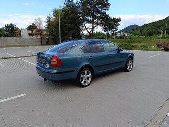 Škoda Octavia 2 1,6 BENZÍN, 75 kw, 2007, 214.000 km Originál