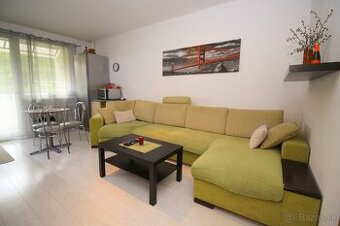 PRENÁJOM 3 izb BYT 68m² Mateja Bela Trenčín
