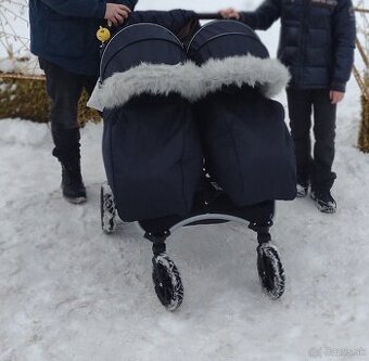 Športový kociar pre dvojičky Valco snap Duo sport navy