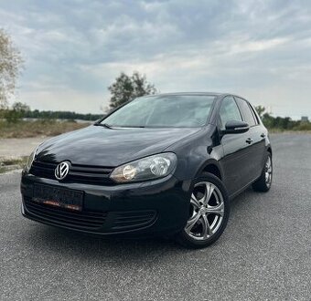 Volkswagen Golf VI