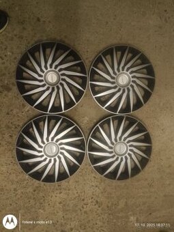 Puklice Michelin R14