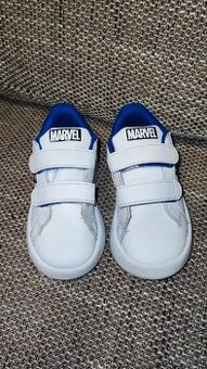 Adidas č.26