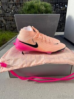 Kopačky Nike Phantom Luna (43)