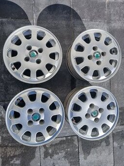 Felicia mystery 4x100 r13