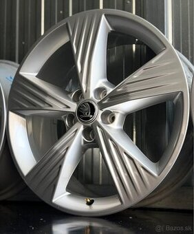 #22 Elektróny originál Škoda r19