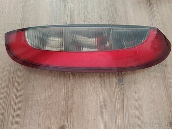 Opel Corsa C zadné svetlo