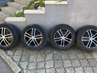 5x100 ,205/60 R16 Letné gumy ,zn. Dezent, boli na Seat Arona