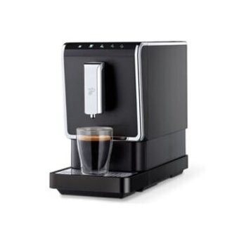 automaticky kavovar s mlynčekom na kávu