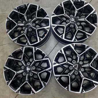 Hliníkové disky 5x114,3 R17 7J ET53