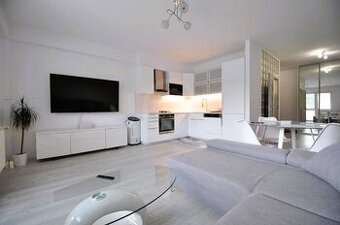 Predaj 1 izbový slnečný byt - 39 m², v Hamuliakove.