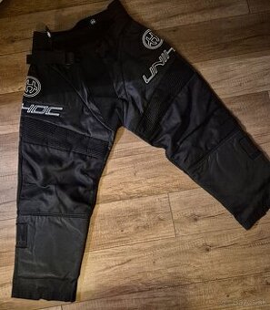 Florbalové brankárske nohavice zn. Unihoc, veľkosť XS