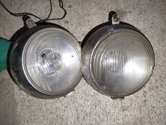 Predám 2x predné svetlo na Jawu pionier.