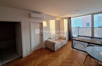 Na prenájom 2 izbový byt Janka Kráľa, Nitra