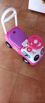Predám odrážadlo autíčko