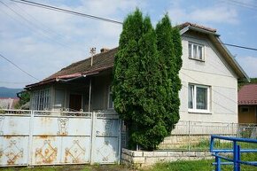 Na predaj rodinný dom, Vyšný Slavkov, pozemok 1.368 m2 - 1