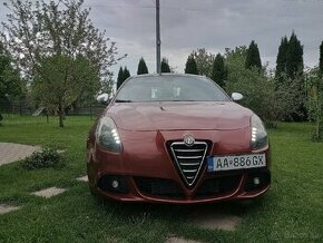 Alfa Romeo Giulietta Rosso maranello
