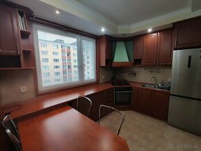 Priestranný 3-izbový byt v Bardejove za zníženú cenu
