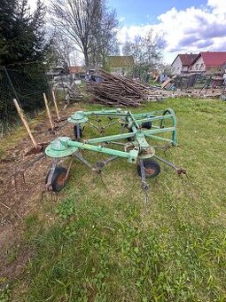 Obracač sena Deutz Fahr