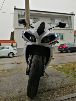 Predám Yamaha R1 Big Bang