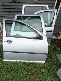 Predám dvere golf 4 Bora variant