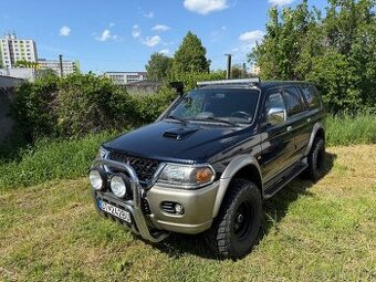 Mitsubischi Pajero Šport