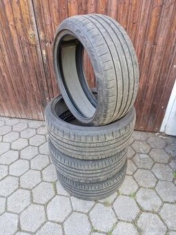 Letné PIRELLI P-ZERO 235/35 R20 92Y
