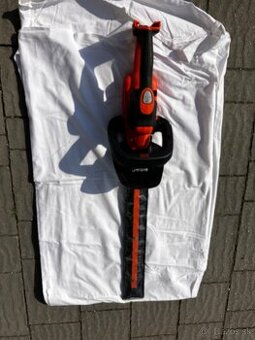 nožnice na živý plot +AKU Black&Decker GTC18452