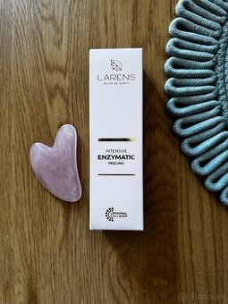 Larens Enzymatic peeling