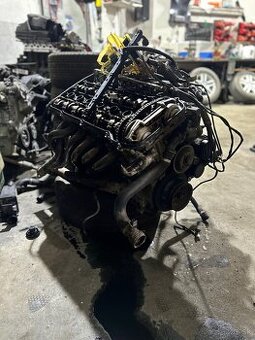 Motor BMW E46 2.8i M52B28