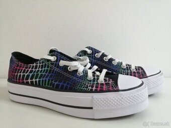 CONVERSE farebné