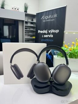 Apple AirPods Max Space Gray
