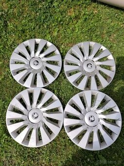 Originálne puklice Škoda R16