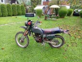 Honda xl 200 - 1