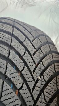 GOODYEAR PERFORMANCE PLUS 215 65 R17 zimna sada SUV KODIAQ