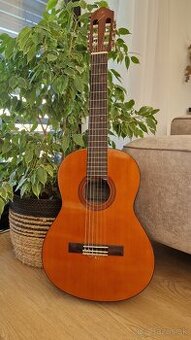 Gitara Yamaha detská, obal ladička