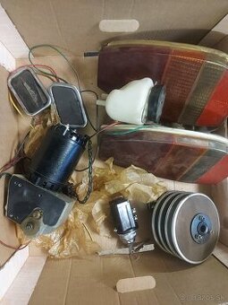 Predám zmes dielov na veterány ŠKODA, mnohé iné