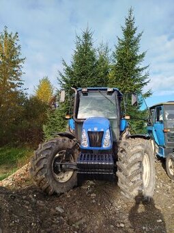 Traktor New Holland TL90A