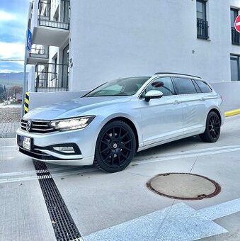 Volkswagen VW Passat B8.5 Combi 2.0 TDI 110kw Manuál-6,LED,