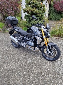 BMW R1250R
