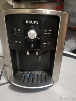 Predam plneautomaticky kavovar Krups EA80