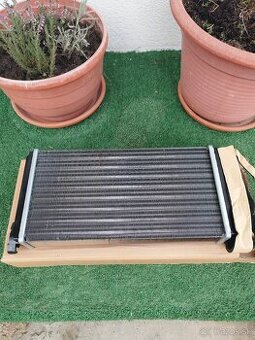 Radiátor Kurenia Mercedes 190