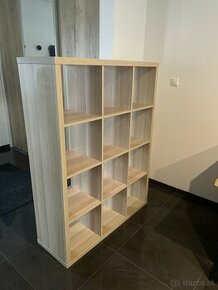 Ikea kallax knižnica