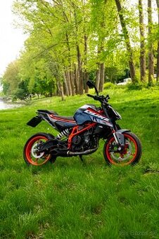 KTM Duke 390 2024